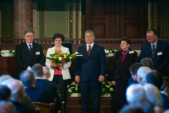 Dr. Elisabeth Knab  Was Awarded a Mór Wahrmann Medal