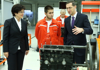 Professional Future in the Focus of Attention: The First Vocational Training Conference at Audi Hungaria